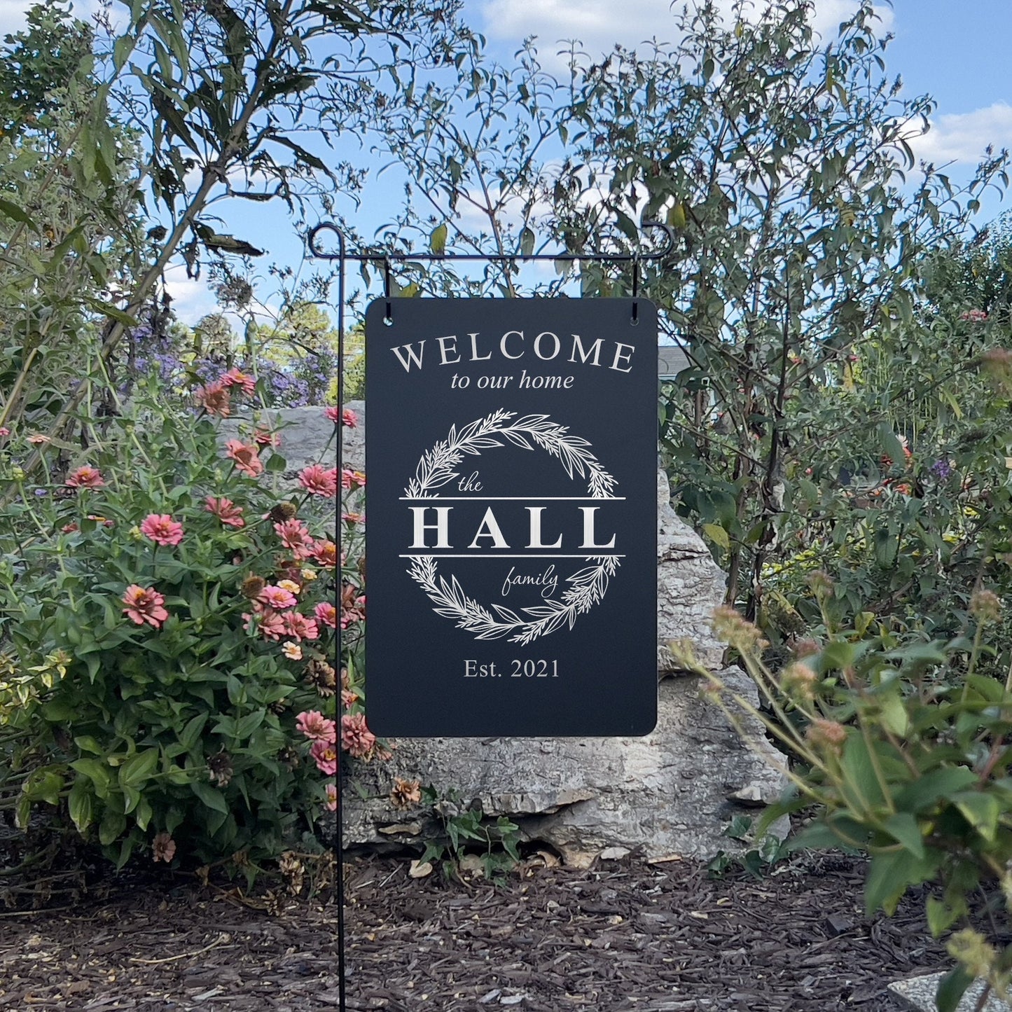 Custom Family Name Garden Sign – Engraved Metal Alternative to Flags & Yard Decor